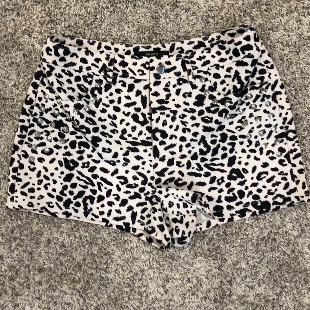 Leopard print nude and black spot shorts